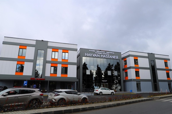 İstanbul Üniversitesi Cerrahpaşa Hayvan Hastanesi